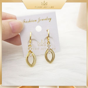 Khuyên Tai Titan Bông Tai Mạ Vàng 18K Đính Đá Cách Điệu Thanh Lịch B22V3 | Jewelry Queenn