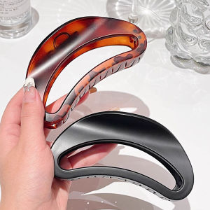C.three Retro Hollow-out Crescent Shaped Hair Clip Large Hair Claw Clip High-end Curled Hair Shark Clip
