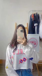 Sweater Crop Girls: Pilihan Fashion yang Praktis & Stylish