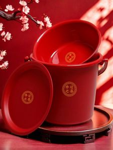 Large Size Handheld Plastic Bucket Thickened Moving Celebration Red Bucket Household Cleaning Tool Portable Water Storage Bucket