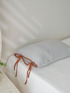 June Rain White A-Class Knitted Pure Cotton Pillowcase Single Pillow with Bow Knot Fastener Solid Color Pink Blue Bedding