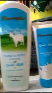 Flacenta 3in1 Paket Hemat Goats Milk Body wash 245ml Facial Wash 100ml Hand & Body Lotion 500ml