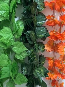 Fake Vines 2.4m Fake Ivy Leaves Artificial Ivy Ivy Garland Greenery Vines for Bedroom Decor Aesthetic Silk Ivy Vines for Room Wall Decor
