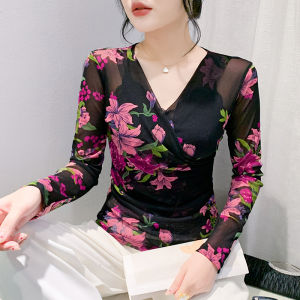 Yimei Áo thun dài tay cổ chữ V chéo gợi cảm mùa thu cho nữ áo khí chất in lưới hở thời trang áo Thun Cơ Bản mỏng và thanh lịch