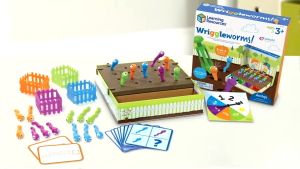 Learning Resources: Wriggleworms Fine Motor Activity Set เจ้าหนอนดุ๊กดิ๊ก เรียนรู้สีสันและการนับจำนวน(3ปี+)