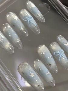 Autumn Winter Blue Cats Eye Nail Tips Long Wearing Nail Art White Enhancing Medium Length Elegant Nail Pieces Fashionable Nail Extensions