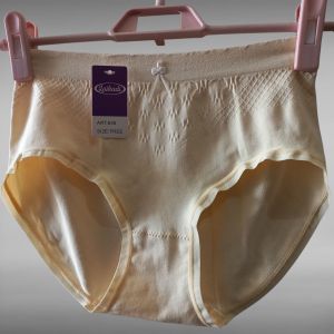 Laikadi 638 Celana Dalam Wanita RAJUT Size L XL Tanpa Jahitan Samping