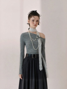 AIVEI | Spring Off-Shoulder Striped Fitted Long Sleeve T-Shirt