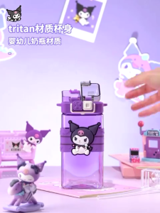 520ML Sanrio Melody Hello Kitty Kuromi Cinnamoroll Toy Lotso Tritan Plastic Straw Bottle Double Drink Students Botol Kid
