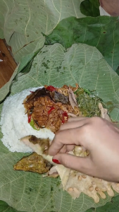 Daun Jati Segar Jumbo 1 Lembar di Petik Dadakan