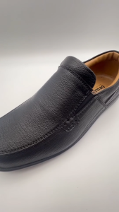 รองเท้าหนังแท้ รองเท้าผู้ชาย รองเท้าเท้าลำลอง รองเท้า onloq