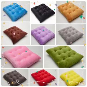 เบาะรองนั่ง ที่รองนั่งทรงสี่เหลี่ยม - เบาะรองเก้าอี้ - เบาโหล่หลัง - หนานูมนั่งสบายๆ - น้ำหนักเบา - พกพาสะดวก - มีสีให้เลือก