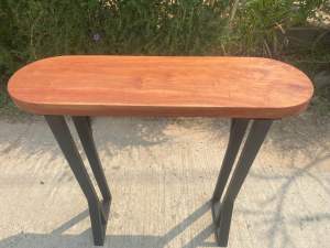 โต๊ะบาร์ ท็อปไม้สะเดา ขนาด 30*100*100 cm. โต๊ะบาร์ เก้าอี้บาร์ ขาโต๊ะเหล็กสไตล์ลอฟท์ ไม้แผ่นเดียว ไม้เนื้อแข็ง โต๊ะบาร์ยาว โต๊ะบาร์สูง ขนาด 30*100*100 cm.