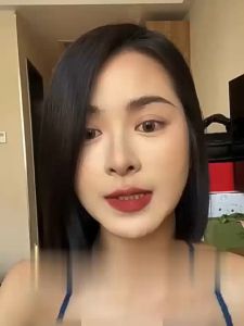 หวีใหญ่ หวีโค้งรับศีรษะ ยกโคลนผมให้ดูมีวอลุ่ม จัดทรงง่าย ขณะที่หวีผม ไม่เจ็บหนังหัว ลดอาการผมพันกัน ป้องกันไฟฟ้าสถิตย์ ส่งจากไทย