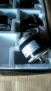 Mô tơ điện DC 24v350w chổi than vòng quay 2750v/p chế xe kéo bạt thuyền máy bơm nước quạt máy nén khí