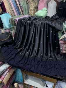 Mukena bunga kecil/ mukena bunga hitam/ Mukena bunga putih