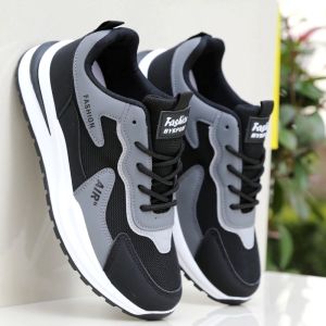 Mens Breathable Mesh Sports Shoes Fashionable Casual Slip-On Running Shoes Anti-Slip Dad Trendy Shoes Spring Summer Autumn