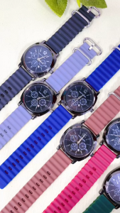 【Tanggal】Jam Tangan Wanita Gaya Korea -Tali Karet Bergelombang Cocok Semua Outfit kirim dalam 24 jam