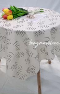 [120*120cm] Khăn trải bàn vải flannel chống thấm nước họa tiết lá kim rỗng phong cách nhẹ nhàng vintage - T070