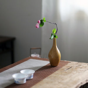 Retro Style Handmade Yellow Glaze Ice Crack Small Flower Vase Zen Desktop Decoration Ornaments Chinese Traditional Ceramic Art