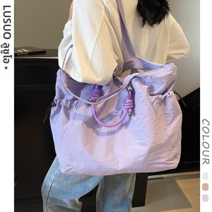 กระเป๋าผ้าลายดอกไม้สีม่วงขนาดใหญ่สำหรับผู้หญิง กระเป๋าถือผ้าใบ ความจุขนาดใหญ่ กระเป๋าสะพายไหล่แบบลำลองสำหรับเดินทางและงานคอนเสิร์ต