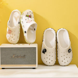 รองเท้าแตะแบบสวมหัวสำหรับฤดูร้อน กันลื่น ระบายอากาศได้ดี ลายการ์ตูนน่ารัก รองเท้าแตะสำหรับเดินเล่นในสวนและชายหาดสำหรับผู้ชายและผู้หญิง