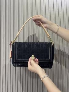 CH | CH Women Vintage Flap Shoulder Bag 2 Straps Design PU Leather Handbag Lock Decor Detachable Wide Strap Crossbody Bag