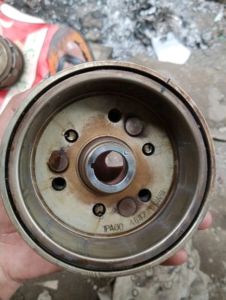 magnet mahnet one way Yamaha Vixion old original