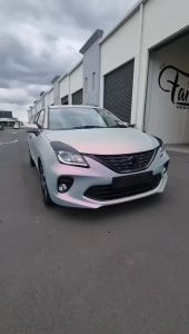 Skotlet Stiker Putih Mutiara Lebar 150cm untuk Mobil