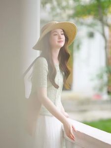 YINER | fashionable elegant commuting round neck lace-up textured H-shaped Knit Sweater