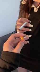 HỘP QUẸT BẬT LỬA GA ĐÁ MÔ HÌNH NHỎ GỌN THIẾT KẾ KIM LOẠI ĐẸP MẮT