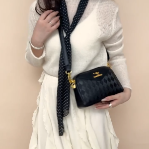 HANAMI Tas Selempang Wanita Chinami Kulit Hitam Murah Fashion Terbaru Kekinian TA1127B5