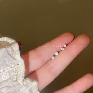 Miniature Sparkling Diamond Earrings for Women Sleep-In Comfortable Ear Caring Hole Fashion Jewelry Ear Studs Accessories