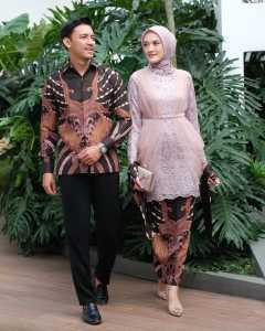 Batik Couple Madina Series (Tiffany Rose) - Kebaya Engagement Premium Modern