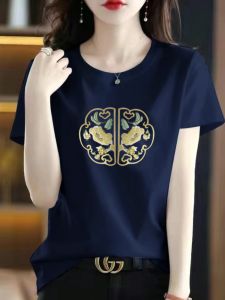 เสื้อยืดคอกลมแขนสั้นผู้หญิงไซส์ใหญ่สไตล์ใหม่จีนฤดูร้อน เสื้อเชิ้ตทรงเข้ารูปแขนสั้นสำหรับใส่ลำลองในฤดูร้อน