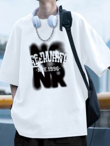 เสื้อยืดแขนสั้นผ้าฝ้ายสไตล์ย้อนยุคสไตล์อเมริกันสำหรับผู้ชายในช่วงฤดูร้อน สีขาว เสื้อแขนสั้นทรงหลวมๆ สำหรับวัยรุ่น