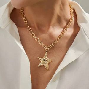 Lacteo Creative Metal Five-pointed Star Pendant Necklace for Women 2025 Punk Retro Adjustable Charm Necklace Daily Jewelry Gift