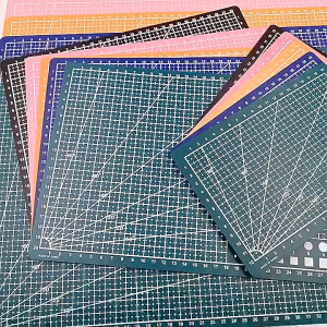 DIY Craftmaster A2/A3/A4 Double-Sided PVC Cutting Mat with Clear Scale - Self-Healing 3mm Thick