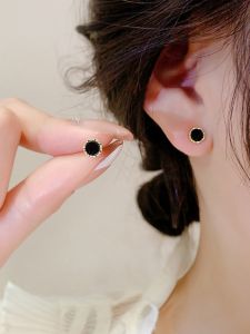 ต่างหูสตั๊ดขนาดเล็กที่ละเอียดอ่อน MODE Korea ต่างหูที่เรียบง่ายสง่างามเครื่องประดับอัญมณีสำหรับผู้หญิง