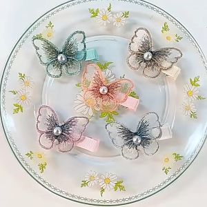 JEPIT RAMBUT KUPU-KUPU: AKSESORIS RAMBUT LUCU & FASHION KOREA