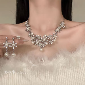 Original Design Sparkling Zircon Pearl Necklace Bridal Gown Accessory Clavicle Chain French Style Luxury Wedding Jewelry