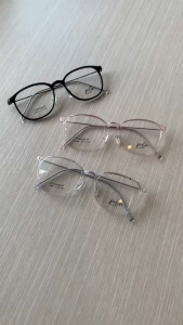 กรอบแว่นสายตา รุ่น M9893 ไม่ใช่แว่นสำเร็จ สามารถนำไปตัดแว่นสายตาได้