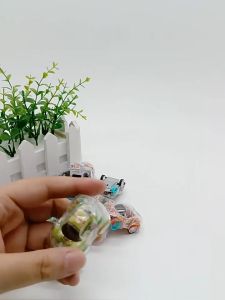 Mobil Mini Racing troli mainan anak perempuan laki laki mini mobil model plastikyang tahan terhadap jatuh cocok sebagai hadiah kecil untuk usia 1-6