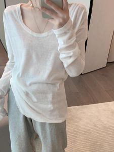 เสื้อยืดคอกลมแขนยาวผ้าฝ้ายแท้สีขาวทรงหลวมสไตล์เกาหลีสำหรับผู้หญิงในฤดูใบไม้ผลิและฤดูใบไม้ร่วง เสื้อชั้นในแบบบาง
