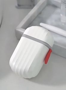 Portable Functional Travel Soap Holder Dishes Securely Store and Carry Soaps Anywhere with Lid and Handle