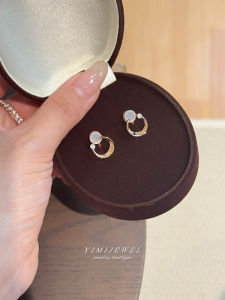 Elegant Zircon Small Moon Ear Cuff No Piercing Womens Fashion Jewelry Minimalist Luxury Feelings Starry Night Ear Studs