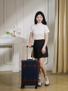Sarah face | Retro Style Luggage Travel Case