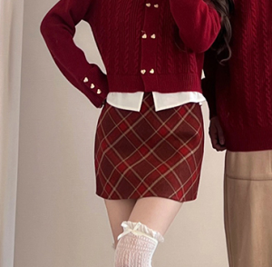 Couple Clothes Winter 2024 New Arrival Fancy Dragon Red New Year Christmas Thickened Fake Two Pieces Sweaters Knitwear