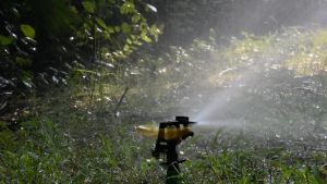 Inovasi Tani: Sprinkler Impact Sprinkler 3/4 Inci Female alat siram tanaman sprinkler pertanian kincir air kuning