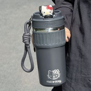 Xile ถ้วยกาแฟอุ่นแบบลำลองสำหรับคู่รักความจุขนาดใหญ่ 2025 ใหม่ ถ้วยน้ำสำหรับรถยนต์ ถ้วยน้ำสำหรับคู่รัก